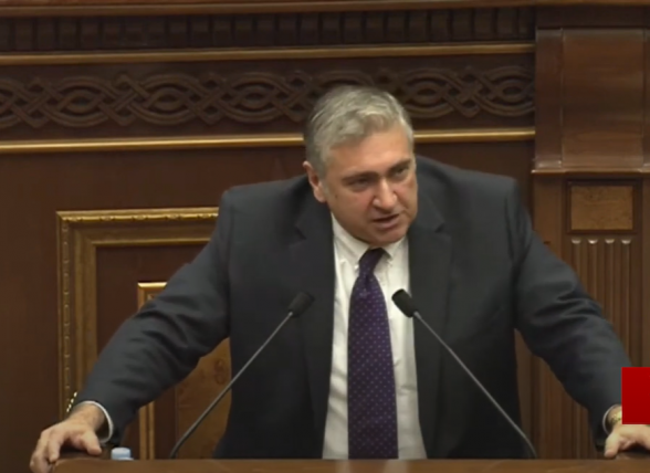 ԱԱԾ արխիվում էդ ի՞նչ թուղթ կա, որ այդ թղթի համար տեղ չկա․ Արթուր Խաչատրյան (տեսանյութ)