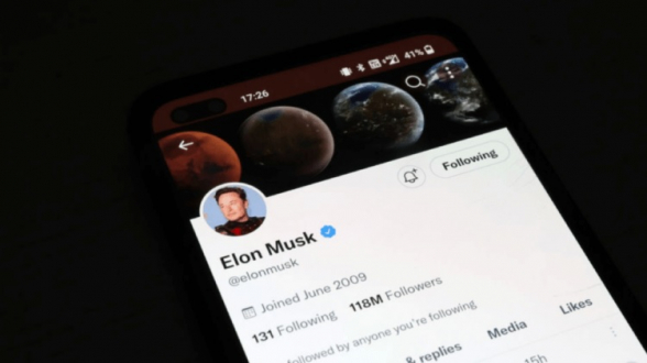 Маск заявил, что «Apple» угрожает удалить «Twitter» из магазина приложений