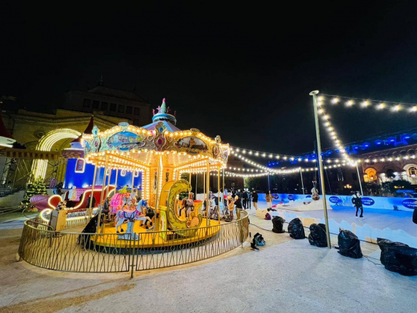 Роскошная новогодняя иллюминация столицы влетела налогоплательщикам в копейку – «Грапарак»