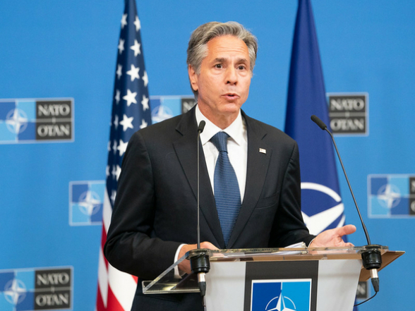 США хотят помочь Украине вернуть территории – Блинкен