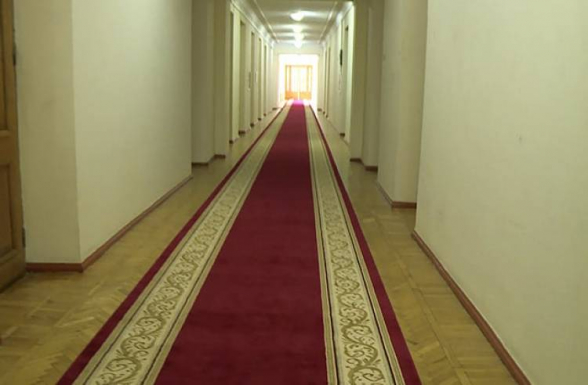 ԱԺ զուգարաններն են վերանորոգում