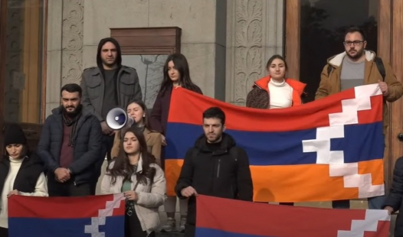 Митинг в Ереване в поддержку Арцаха (видео)