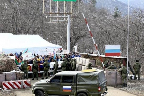 Лачинский коридор должен находиться под контролем и защитой миротворческого контингента РФ – МИД Арцаха