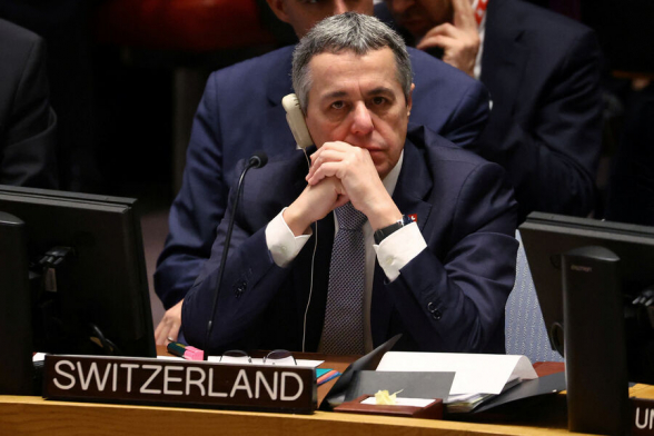 Глава МИД Швейцарии допустил использование активов РФ для восстановления Украины