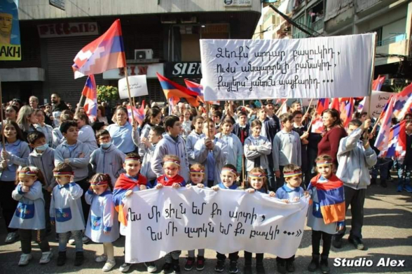 Ի զորակցություն Արցախի՝ այս օրերին հավաքներ են տեղի ունեցել ԱՄՆ-ում, Ֆրանսիայում և Լիբանանում (տեսանյութ)