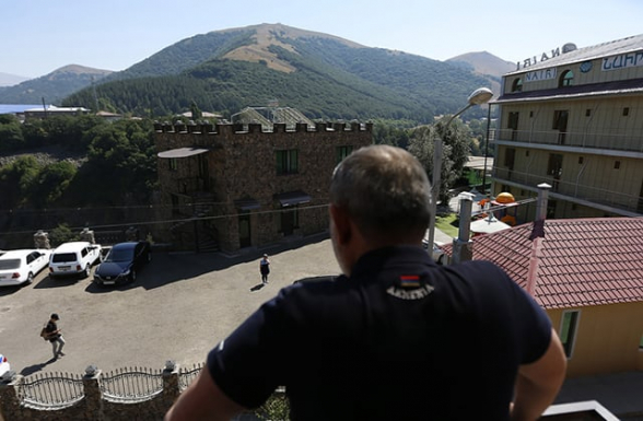 Ջերմուկից զբոսաշրջիկները փախչում են. Փաշինյանի կառավարության աննախադեպ ձեռքբերումը