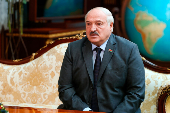 Лукашенко назвал условия вступления Белоруссии в конфликт на Украине
