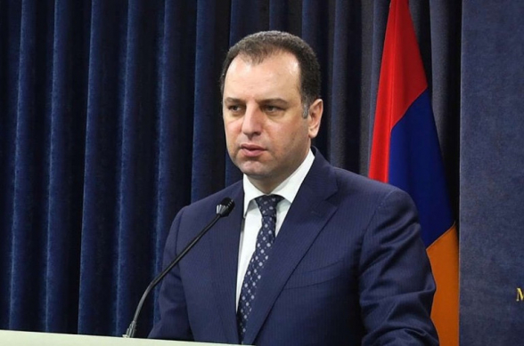 Экс-министр обороны Армении объявлен в розыск – Генпрокуратура