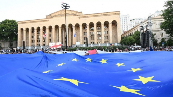 В Грузии заявили, что ЕС действует по стандартам режима Саакашвили
