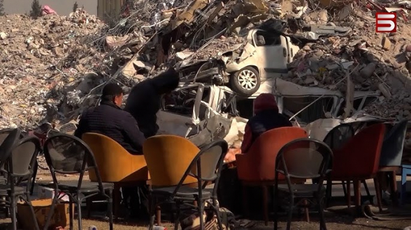 Люди в панике бегут в неизвестном направлении: землетрясение в Таджикистане