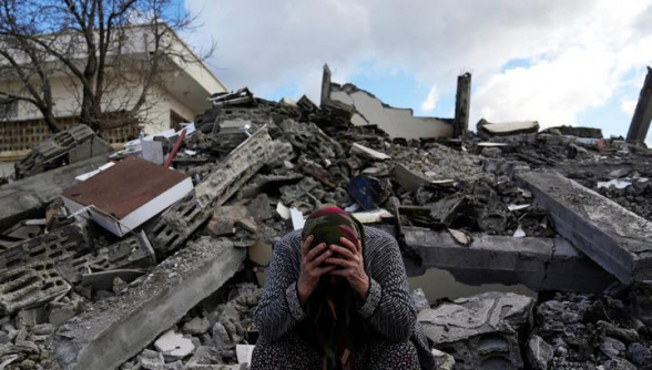 Количество погибших в результате землетрясений Турции достигло 44374