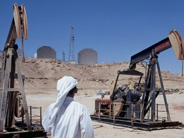 Саудовская Аравия в апреле повысит цены на нефть для Европы и Азии
