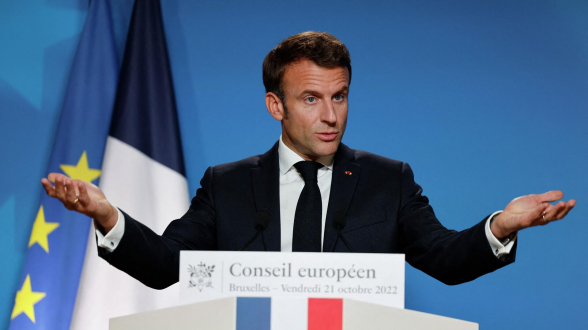 Макрон не исключил роспуск парламента из-за голосования по пенсионной реформе – СМИ