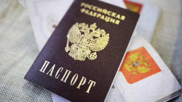 В России мигрантов могут лишить гражданства при угрозе нацбезопасности