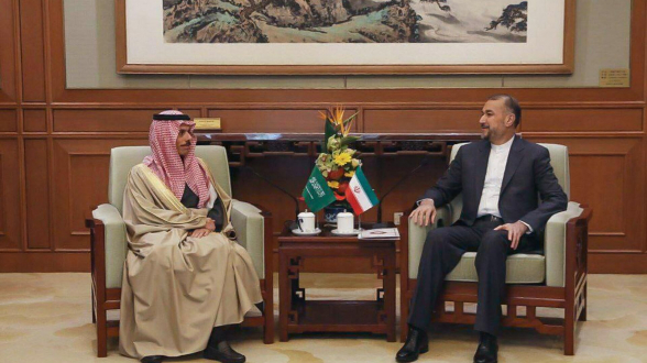 В Пекине начались переговоры глав МИД Ирана и Саудовской Аравии