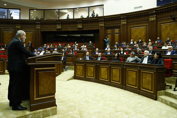 Փաշինյանը գործնականում հրաժարականի ելույթ ունեցավ. խոստովանեց, որ Արցախը հանձնել է, մնում է՝ Հայաստանը տա