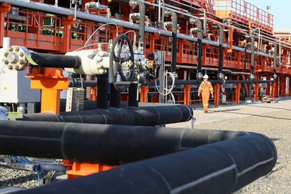 Казахстан в 6 раз нарастил поставки нефти в обход России – «Reuters»