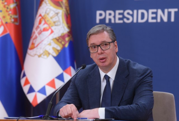 Президента Сербии Вучича экстренно доставили в больницу – СМИ