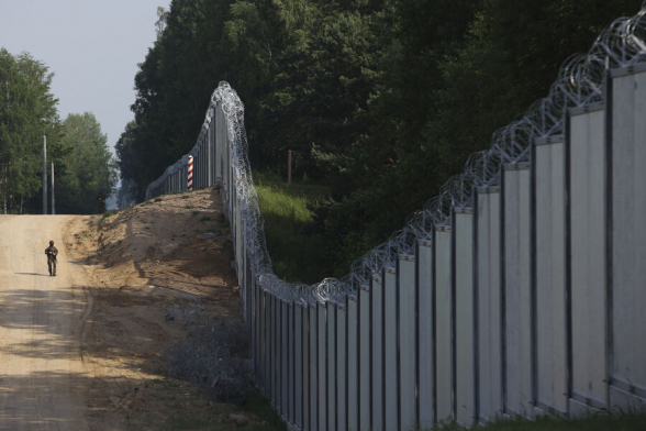 Польша построила более 200 км электронного барьера на границе с Белоруссией