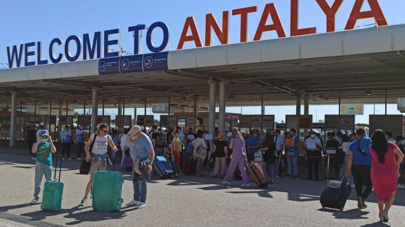 Минтуризма Турции опасается снижения числа туристов из РФ при победе оппозиции