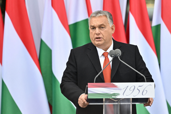 Орбан призвал ЕС и США договориться с Россией о будущей архитектуре безопасности в Европе