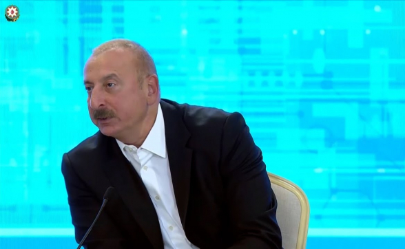 Алиев дрожит, угрожает, насмехается: он привез в Шуши 200 журналистов из 50 стран (видео)