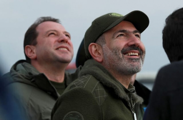 «Նոր պատերազմ՝ նոր տարածքներ», «նոր հարցաքննություն՝ նոր նիկոլություն»