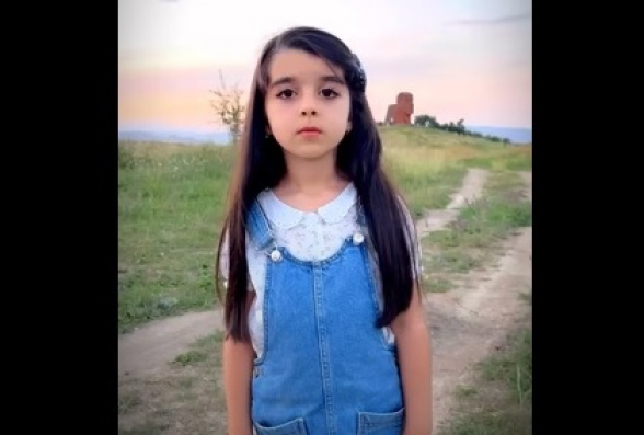 «Մենք ուզում ենք ապրել մեր հայրենիքում, որն Արցախ է կոչվում»․ արցախցի փոքրիկը դիմում է աշխարհին (տեսանյութ)