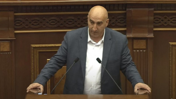 У парламентской фракции оппозиционного блока «Армения» новый депутат