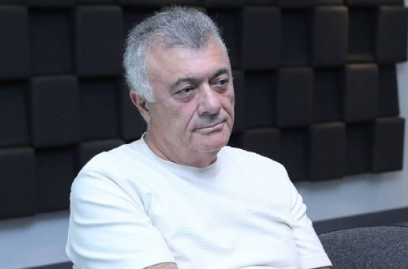 «Этим единым кандидатом является Андраник Теванян»: пресс-конференция руководителя предвыборного штаба блока «Мать Армения» Рубена Акопяна (видео)