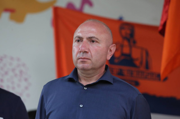 Մեր երկրի իրական օրակարգն ու Հանրային հեռուստաընկերության բանավեճը