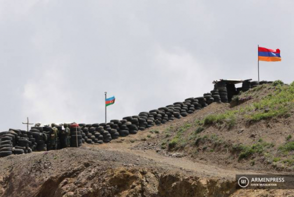 ВС Азербайджана обстреляли армянские позиции на участке Верин Шоржа