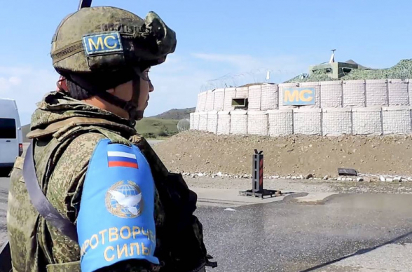 Российские миротворцы в Карабахе свернули еще 3 наблюдательных поста