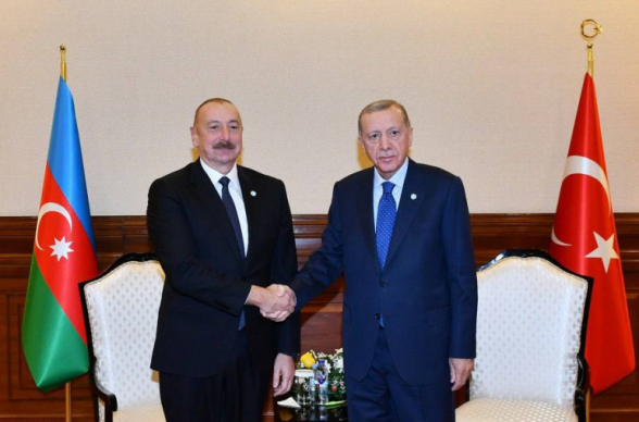 Эрдоган и Алиев обсудили нормализацию отношений двух стран с Арменией