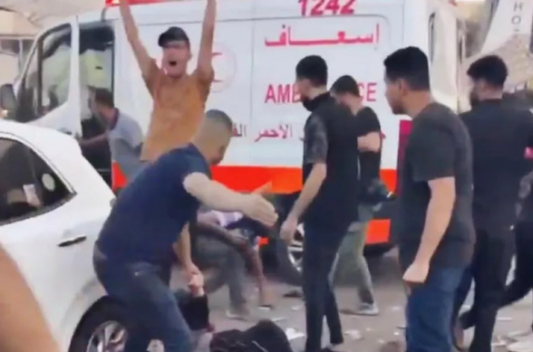 Իսրայելական ԱԹՍ-ը Գազայում հարվածել է շտապօգնության մեքենաներին ու հիվանդանոցային համալիրին․ կան զոհեր ու վիրավորներ (տեսանյութ)
