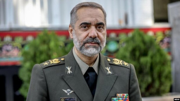 Министр обороны Ирана пригрозил США «серьезным ударом»