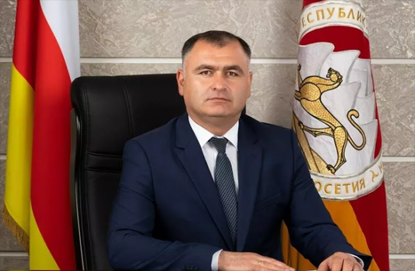 Нам неинтересно мнение Пашиняна, который оставил Нагорный Карабах в тяжелейшем положении – президент Южной Осетии