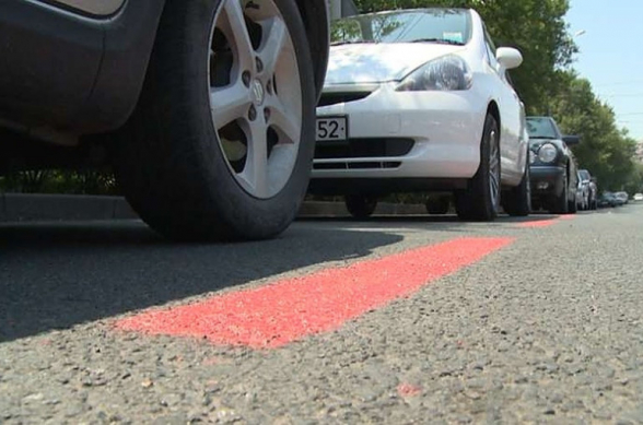 Տարեկան 160 հազար դրամ՝ կենտրոնում, 24 հազար դրամ՝ կենտրոնից դուրս ավտոմեքենա կայանելու համար (լուսանկար)