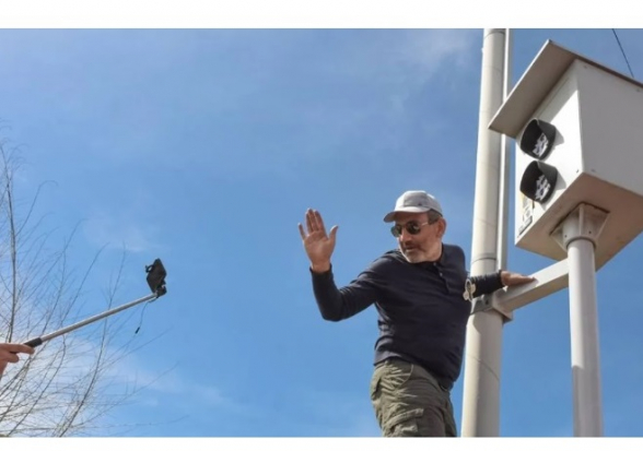 Спидометры, видеокамеры и красные линии политической аморальности (видео)