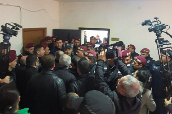 ՔՊ-ն զոռբայությամբ «ժողովրդավարություն» էր շաղ տալիս