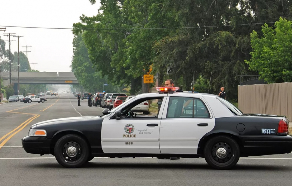 Կրակոցներ Լոս Անջելեսի առևտրի կենտրոնի մոտ. 1 մարդ մահացել է, 4-ը՝ վիրավորվել