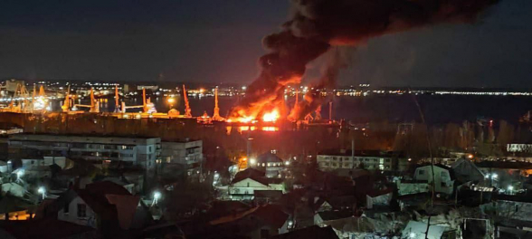 В порту Феодосии ракетным ударом ВСУ поврежден российский десантный корабль «Новочеркасск»