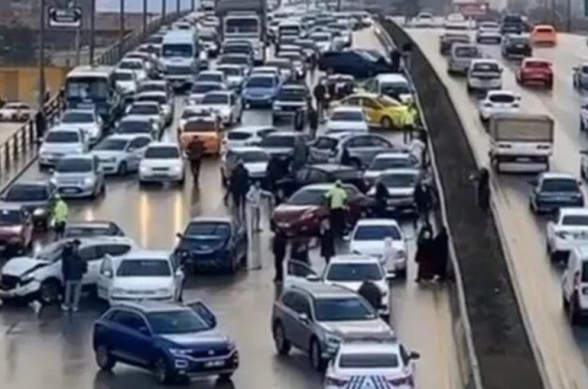 Թուրքիայում 26 ավտոմեքենայի մասնակցությամբ վթար է տեղի ունեցել