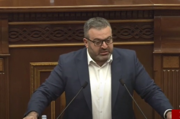 Люди перемещают свои бизнесы в другие страны – Гарник Даниелян (видео)