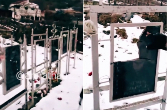 Азербайджанцы осквернили мемориальный комплекс в селе Хакаку в оккупированном Гадрутском районе Арцаха