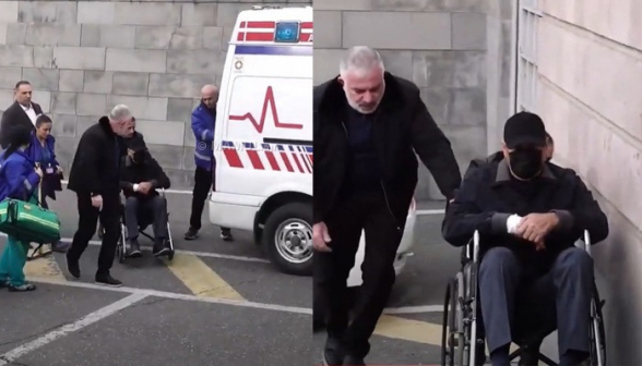 Гагика Хачатряна доставили в зал суда в инвалидной коляске (видео)