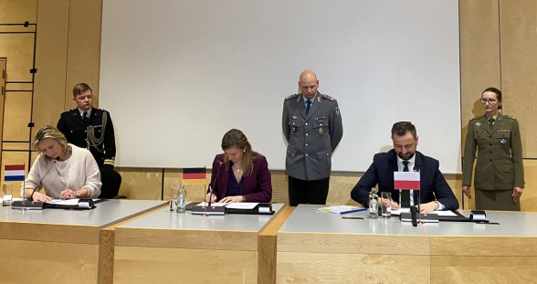 Нидерланды, Германия и Польша заключили соглашение о военном коридоре