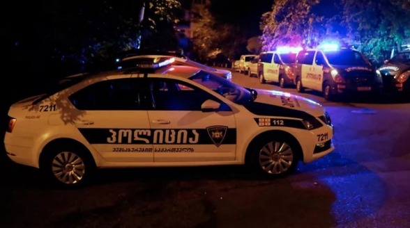 Неизвестный в Грузии открыл стрельбу на рынке, есть погибшие