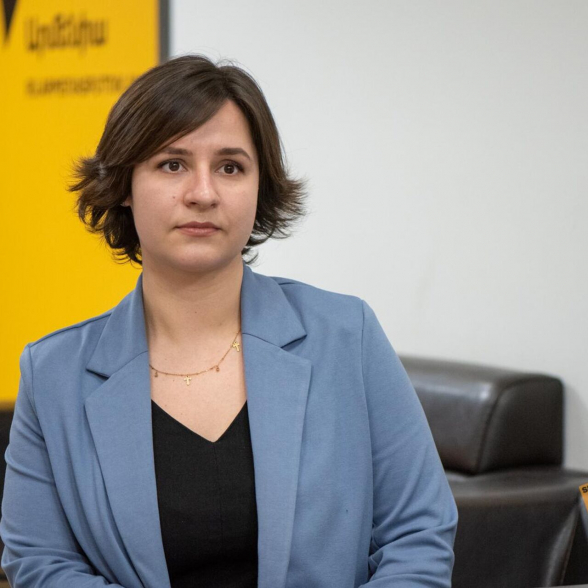 Армению накрыл «информационный оползень» – политтехнолог