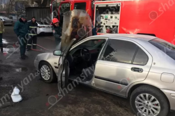 Վանաձորում հրդեհ է բռնկվել «Rover» մակնիշի ավտոմեքենայում